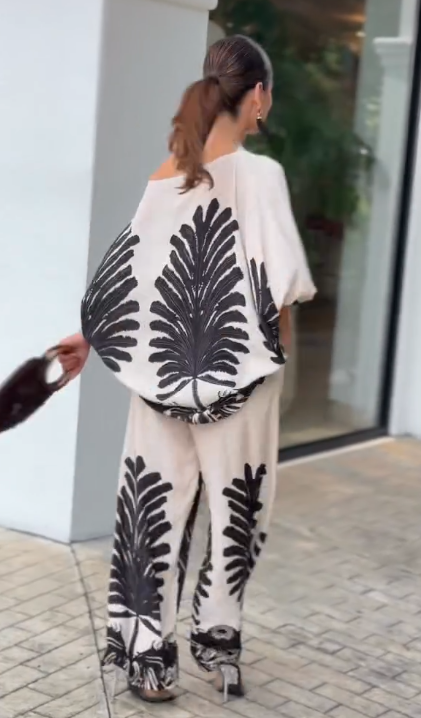 Conjunto Tropicália Elegante