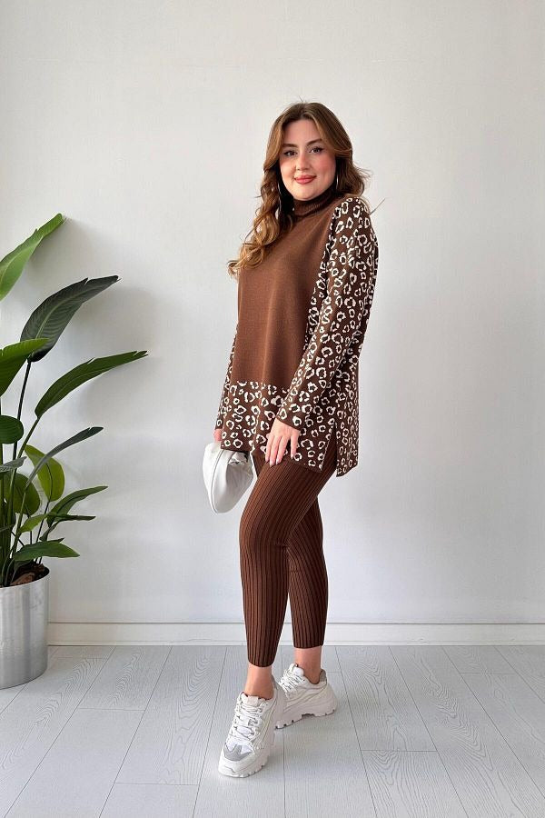 Conjunto Pima Glam: Blusa Animal Print e Calça Canelada