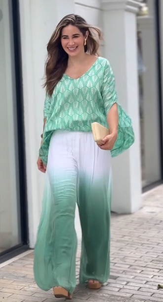 Conjunto Feminino Blusa e Pantalona Verde
