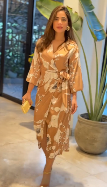 Vestido Floral Envelope