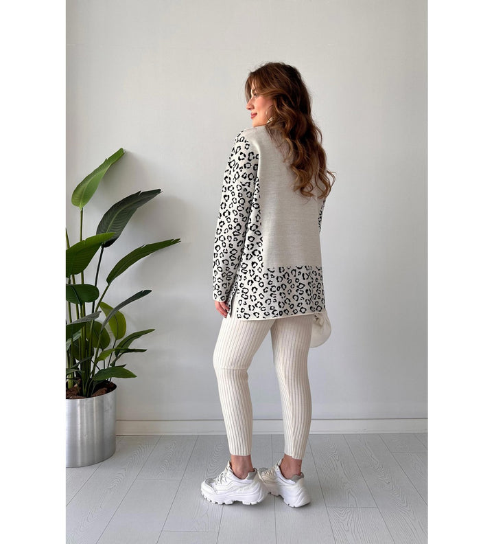 Conjunto Pima Glam: Blusa Animal Print e Calça Canelada