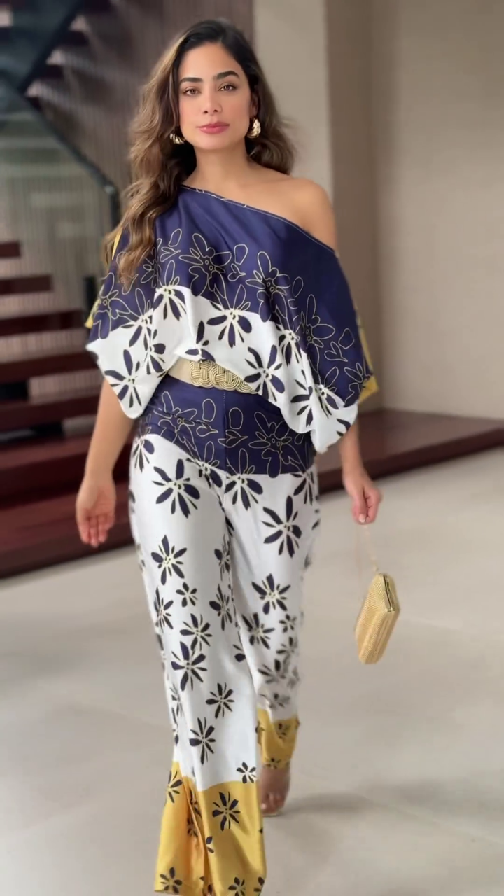 Conjunto Floral Elegância Sofisticada